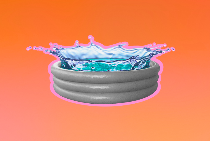 A-mini-pool-with-water-splashing-out